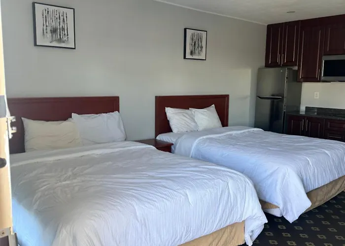 Queen Room